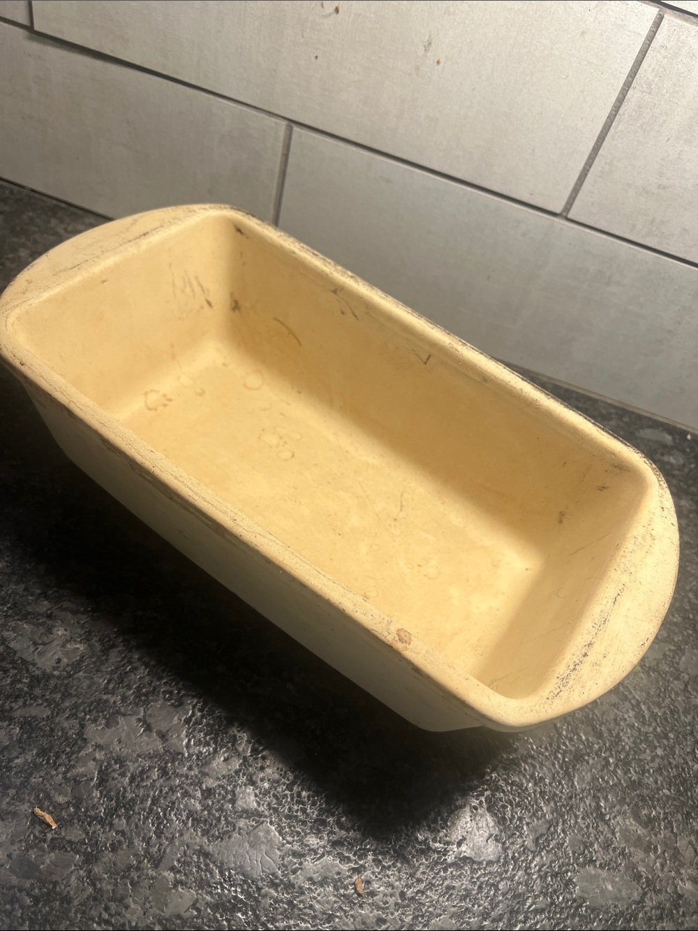 Pampered Chef Stoneware Loaf Pan. Retired. Partially seasoned. Exc condition